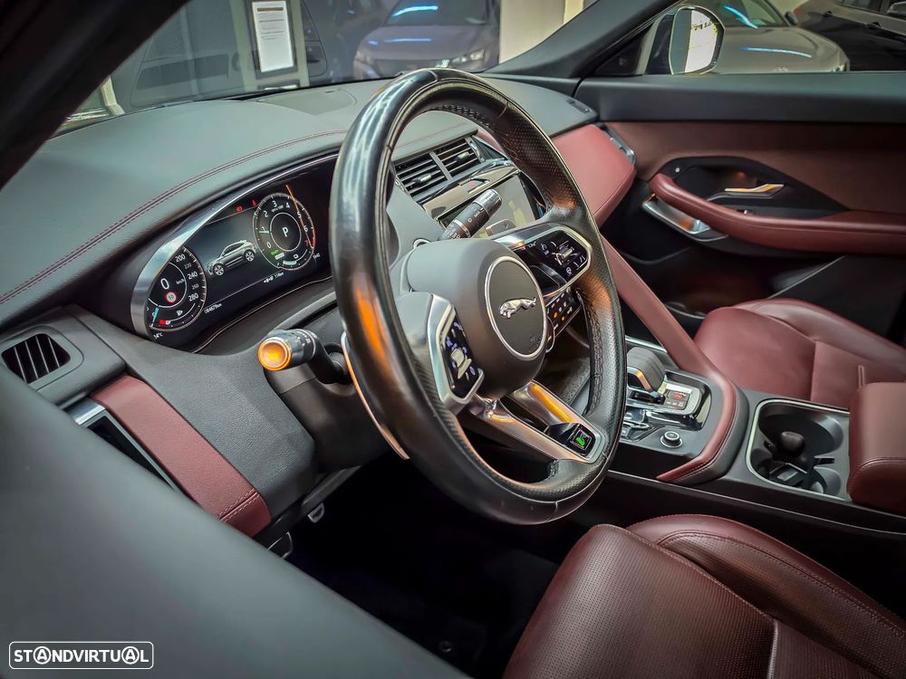Jaguar E-Pace 1.5 P300e R-Dynamic HSE AWD Aut. - 19
