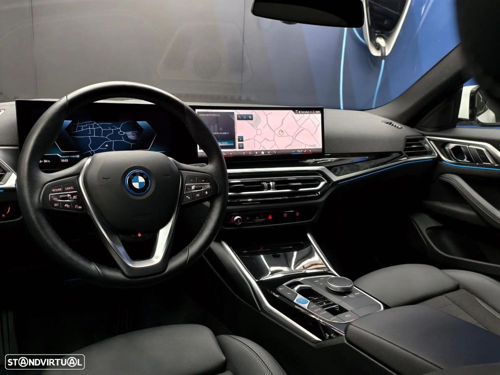 BMW i4 eDrive40 - 47