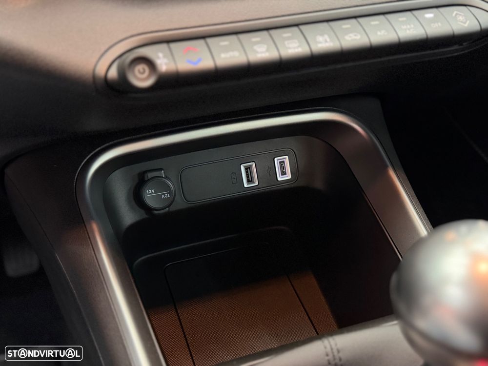 Jeep Avenger 1.2 GSE T3 Altitude - 26