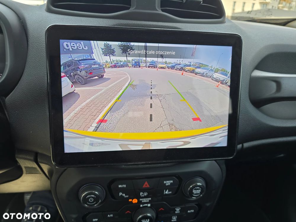 Jeep Renegade 1.5 T4 mHEV Altitude FWD S&S DCT - 20