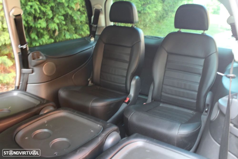 Ford Galaxy TDI Ghia - 33