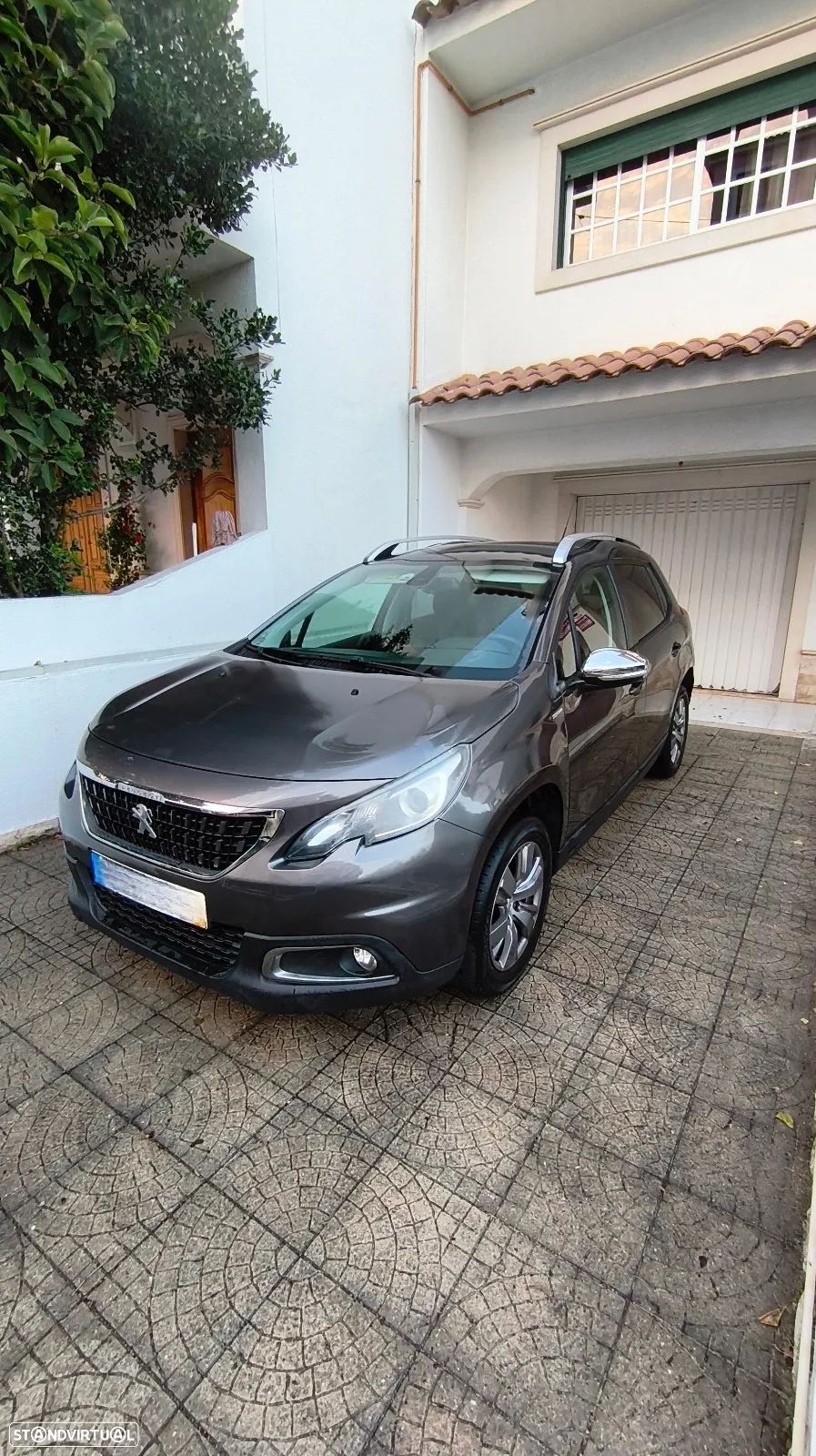 Peugeot 2008 1.2 PureTech Style - 1