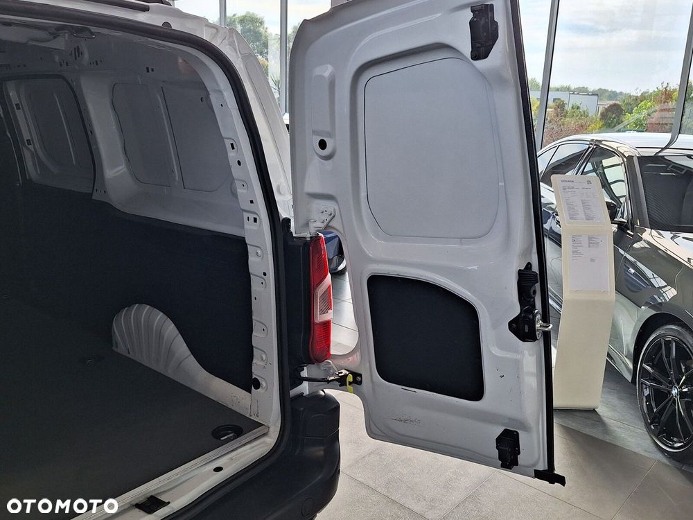 Toyota Proace City D-4D Long 2,3t Active (bryg.) - 22
