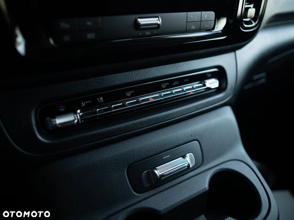 Mercedes-Benz Vito - 23