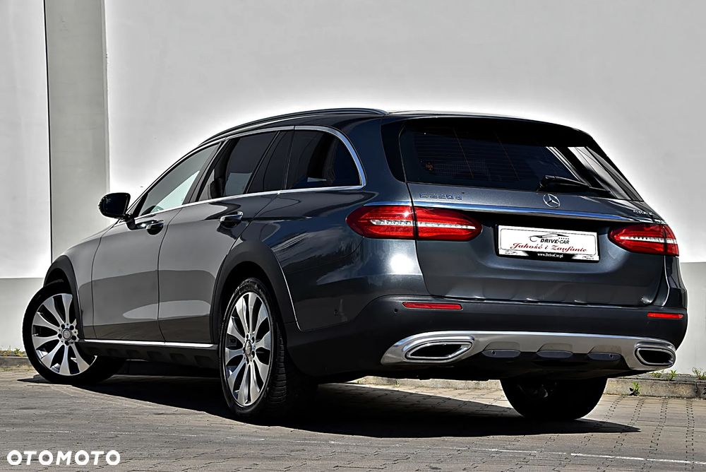 Mercedes-Benz Klasa E 220 d 4Matic All-Terrain 9G-TRONIC Avantgarde - 4