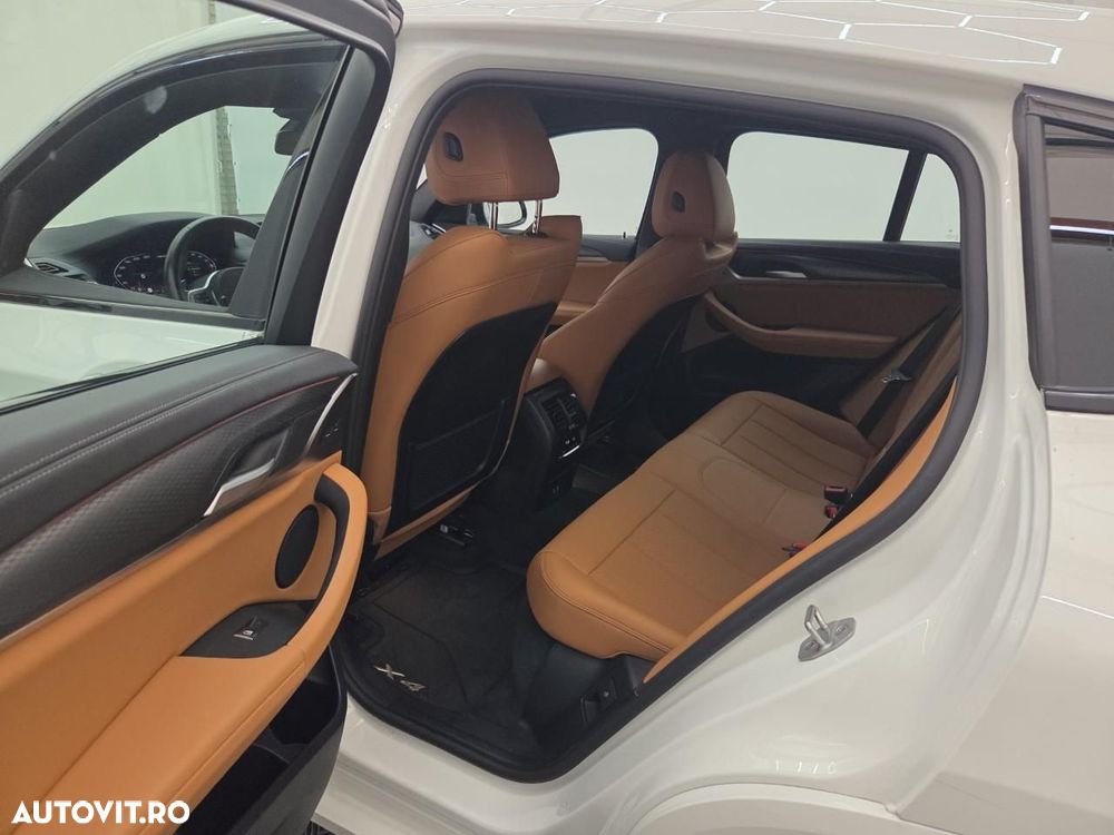 BMW X4 M M40i AT MHEV - 12