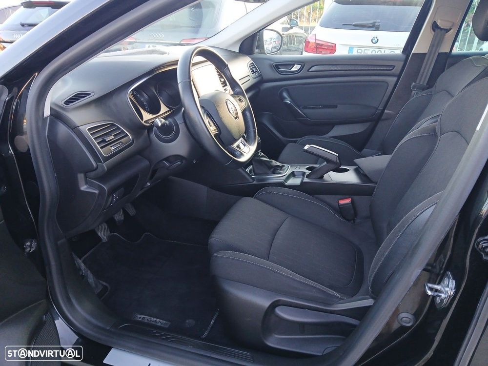 Renault Mégane 1.5 Blue dCi Limited - 16
