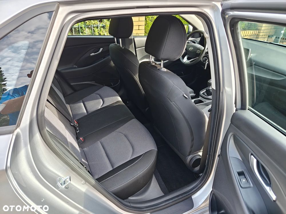 Hyundai i30 1.5 DPI Modern - 14