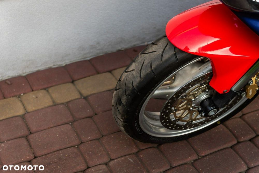 Honda CBR - 7