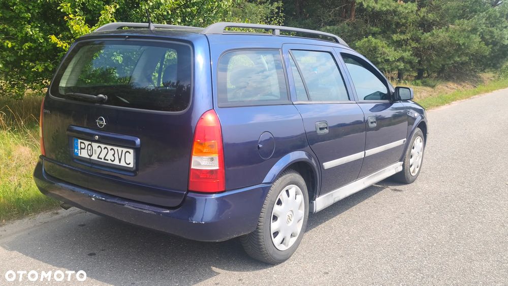 Opel Astra 1.6 - 5