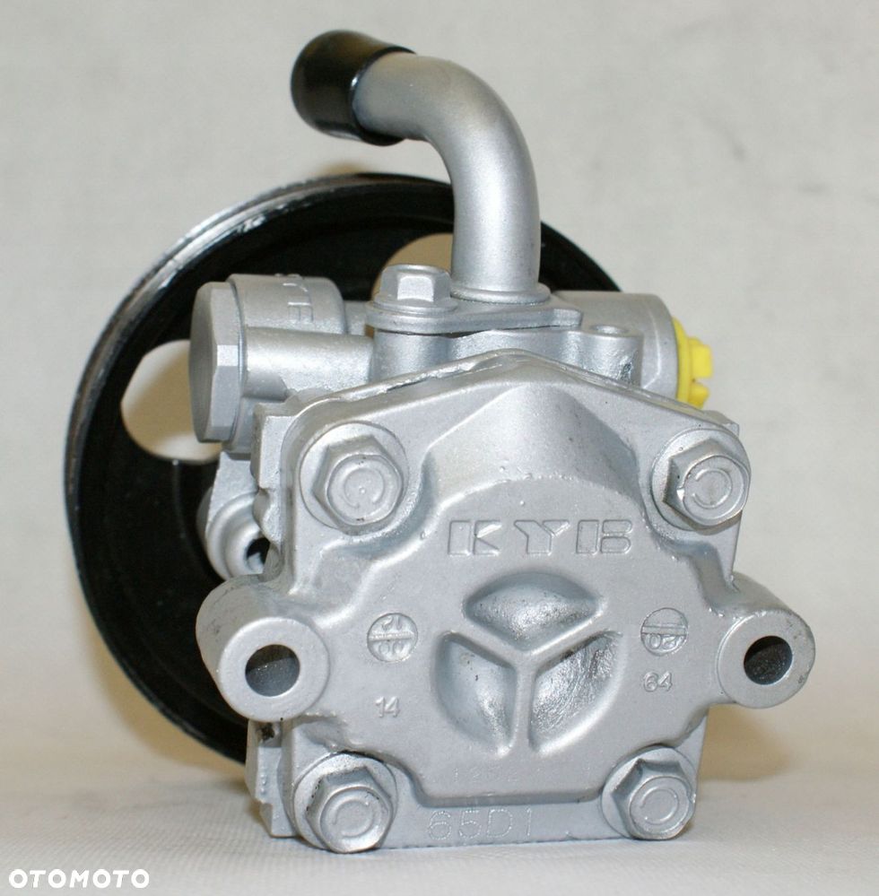 POMPA WSPOMAGANIA SUZUKI GRAND VITARA I 2.0i 65D1 - 6