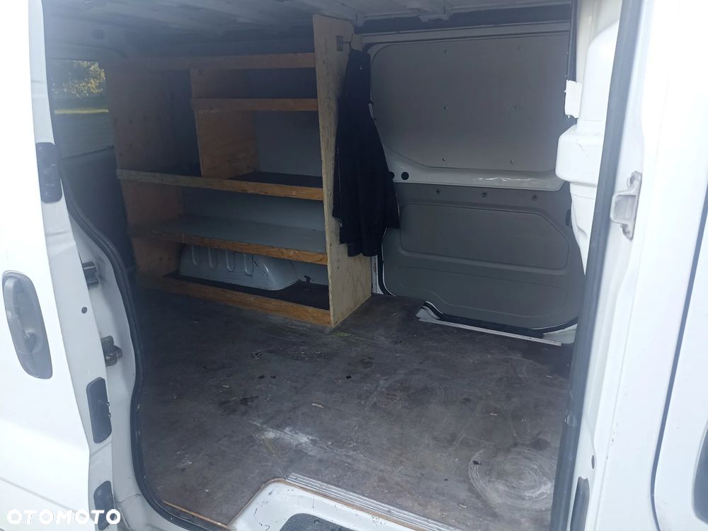 Opel Vivaro - 6