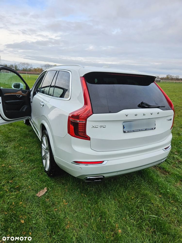Volvo XC 90 - 5