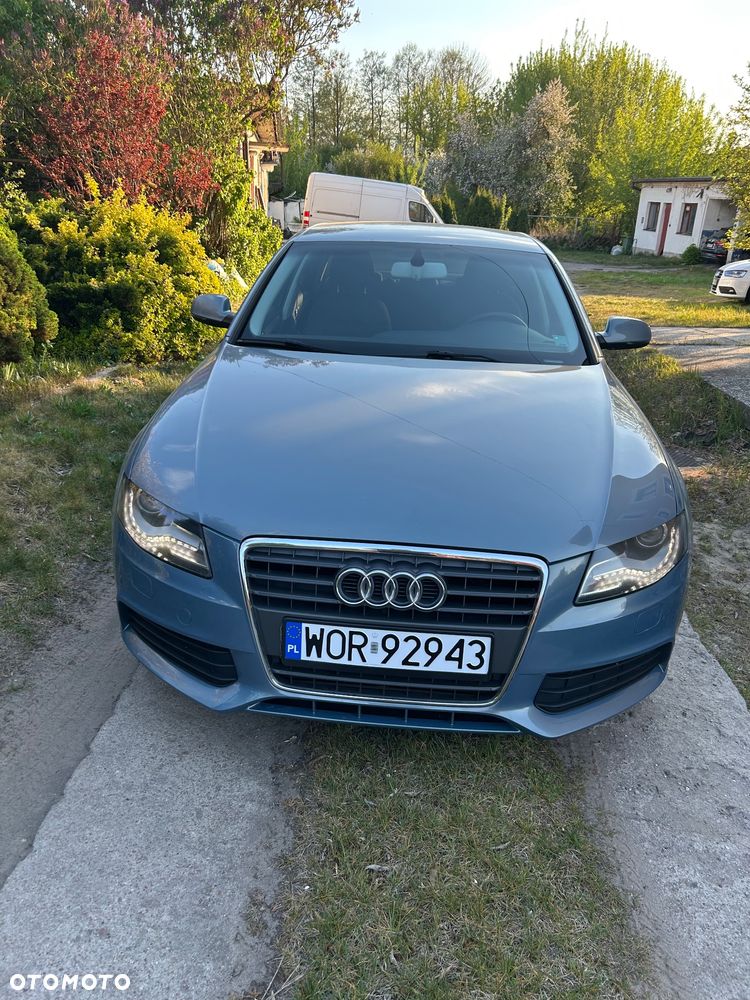 Audi A4 Limousine 2.0 TDI DPF Attraction - 1