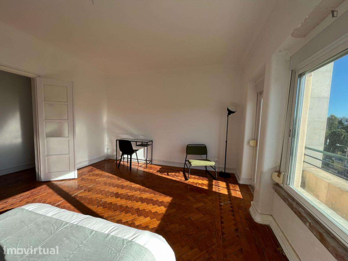Quarto - localizado em Alvalade Lisbon - Grande imagem: 4/15