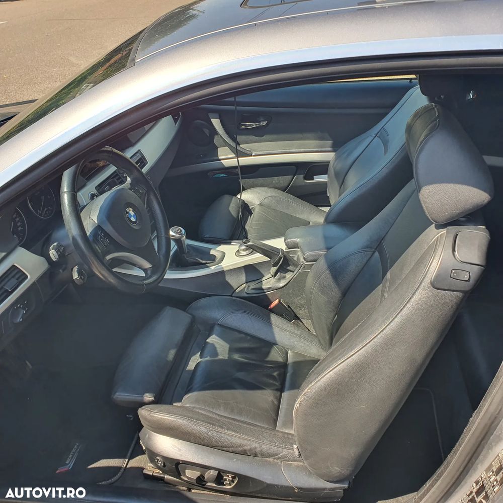 BMW Seria 3 330d - 3