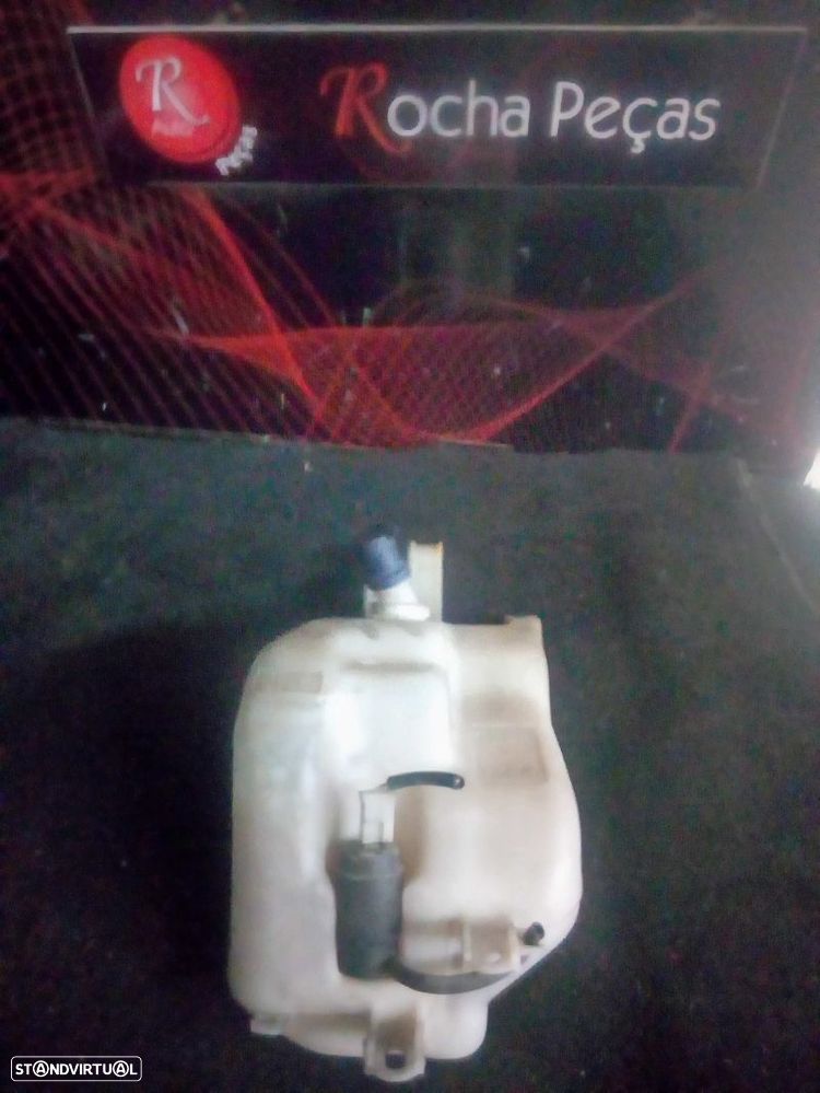 Reservatorio Da Agua Do Esguicho Alfa Romeo 156 (932_) - 1