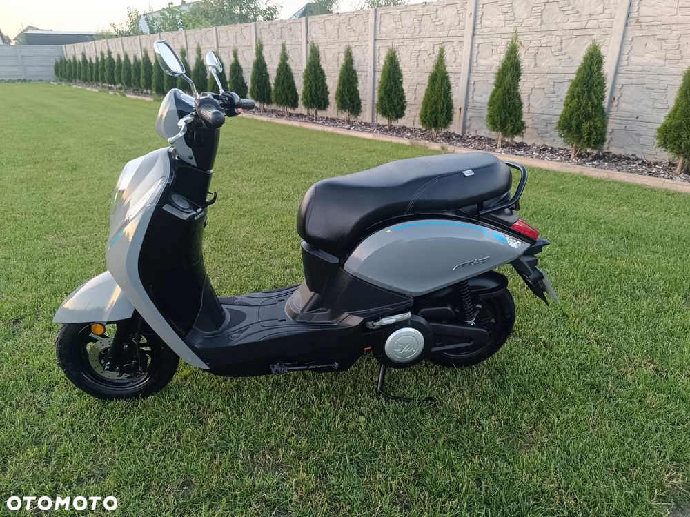 SYM MIO - 3