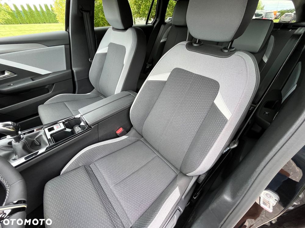 Opel Astra - 17