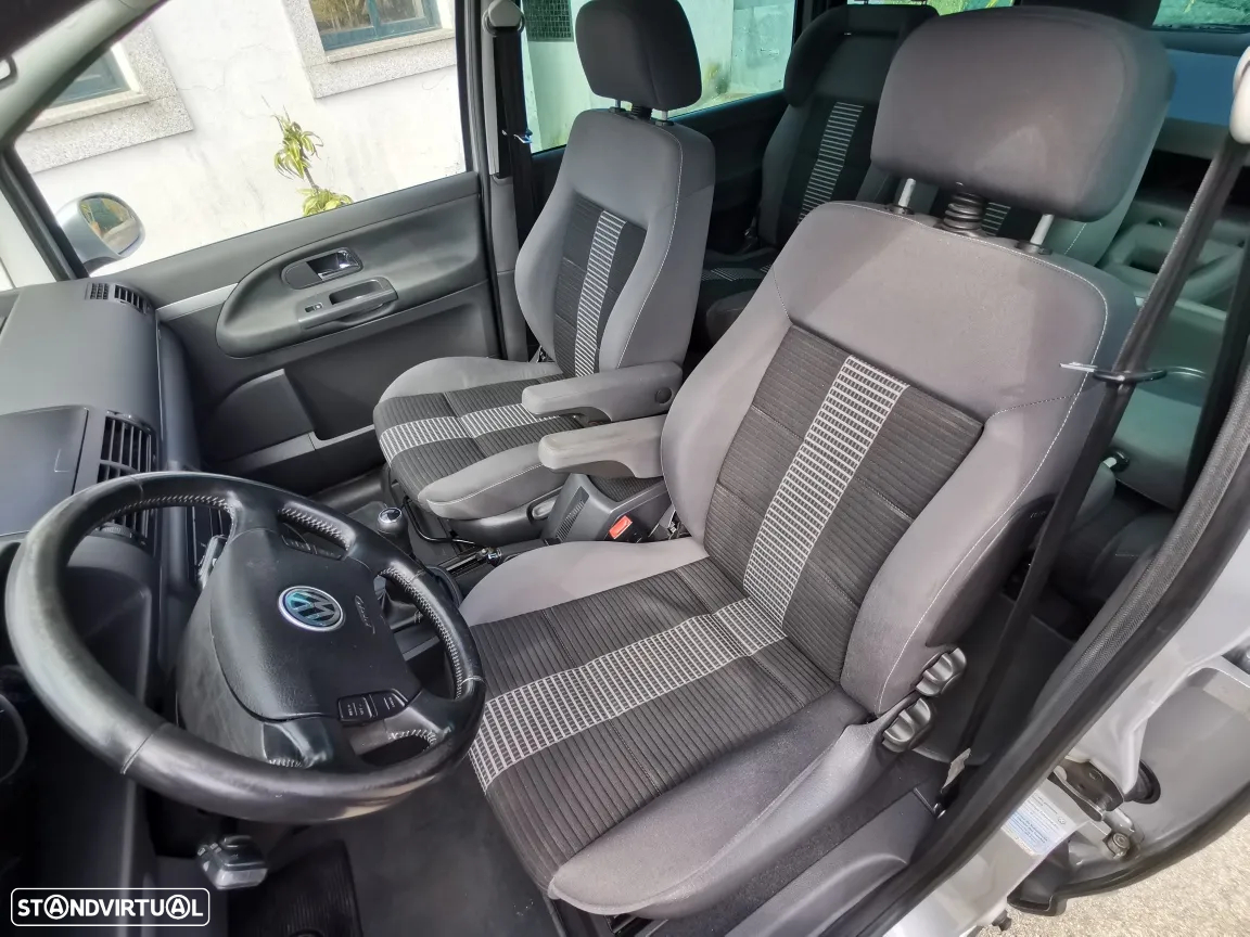 VW Sharan 2.0 TDi Highline - 12