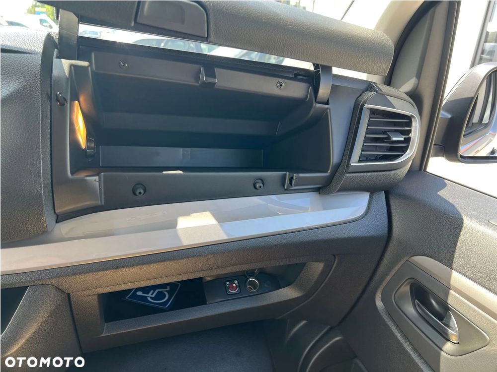 Citroën SpaceTourer 2.2 BlueHDi XL Plus EAT8 - 16