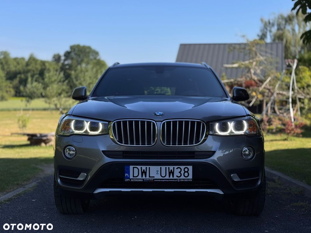 BMW X3 xDrive28i Sport-Aut xLine - 4