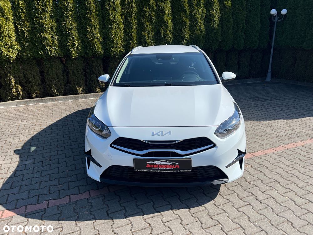 Kia Ceed 1.5 T-GDI M - 4