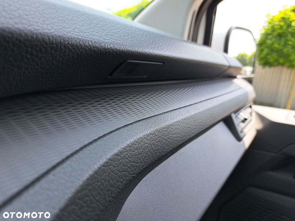 Volkswagen Transporter Furgon, 2,0 l TDI 170 KM / 8-bieg.automatyczna r. o: 3500 mm - 23