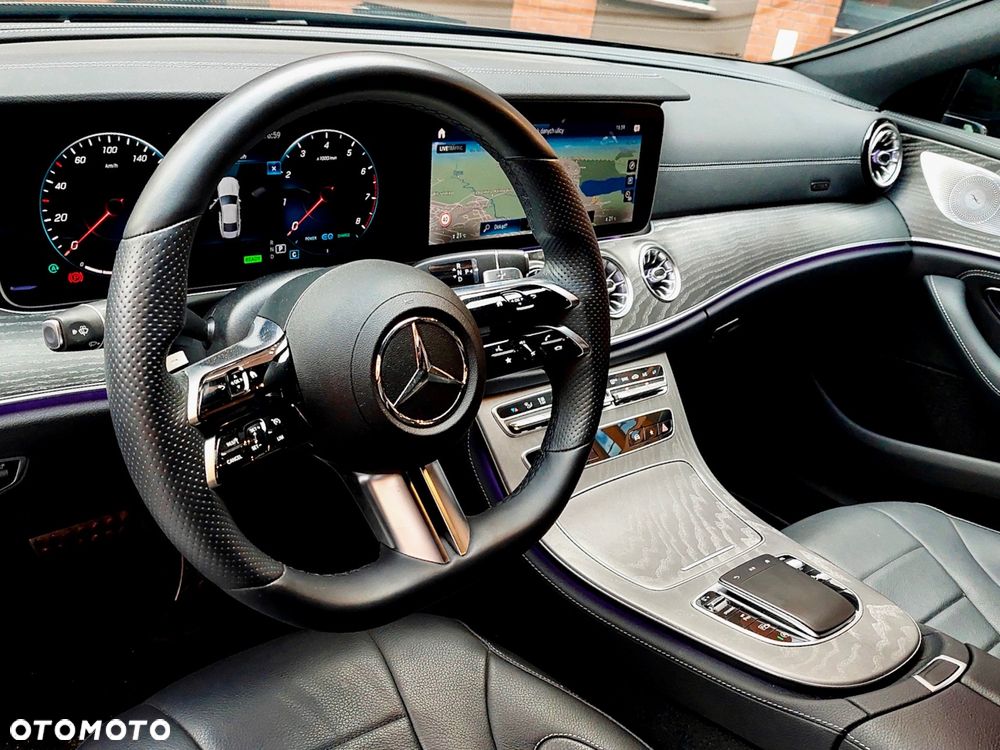 Mercedes-Benz CLS - 13
