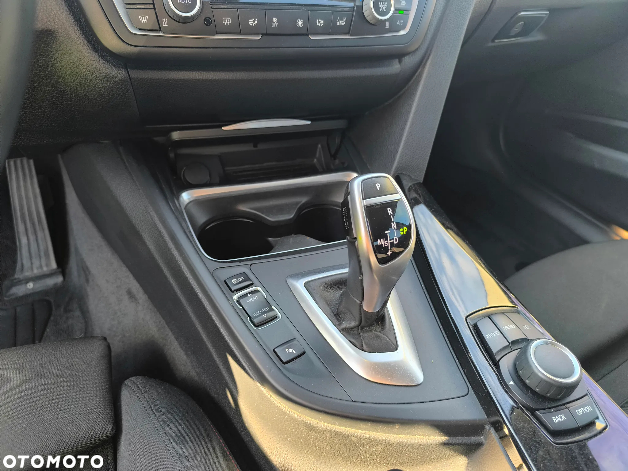 BMW Seria 3 - 16
