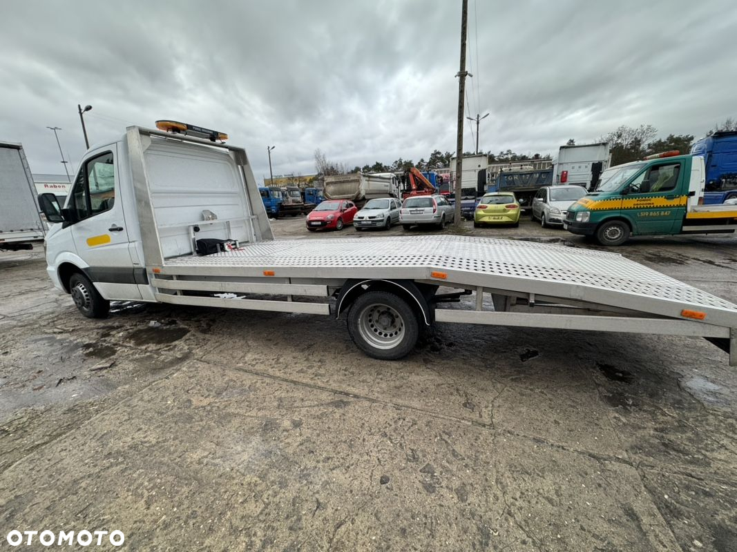 Mercedes-Benz Sprinter 519 - 9