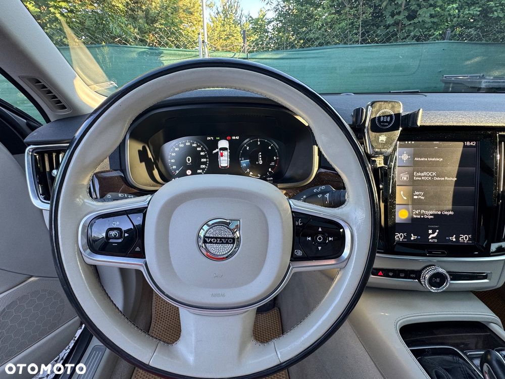 Volvo V90 D4 Inscription - 8