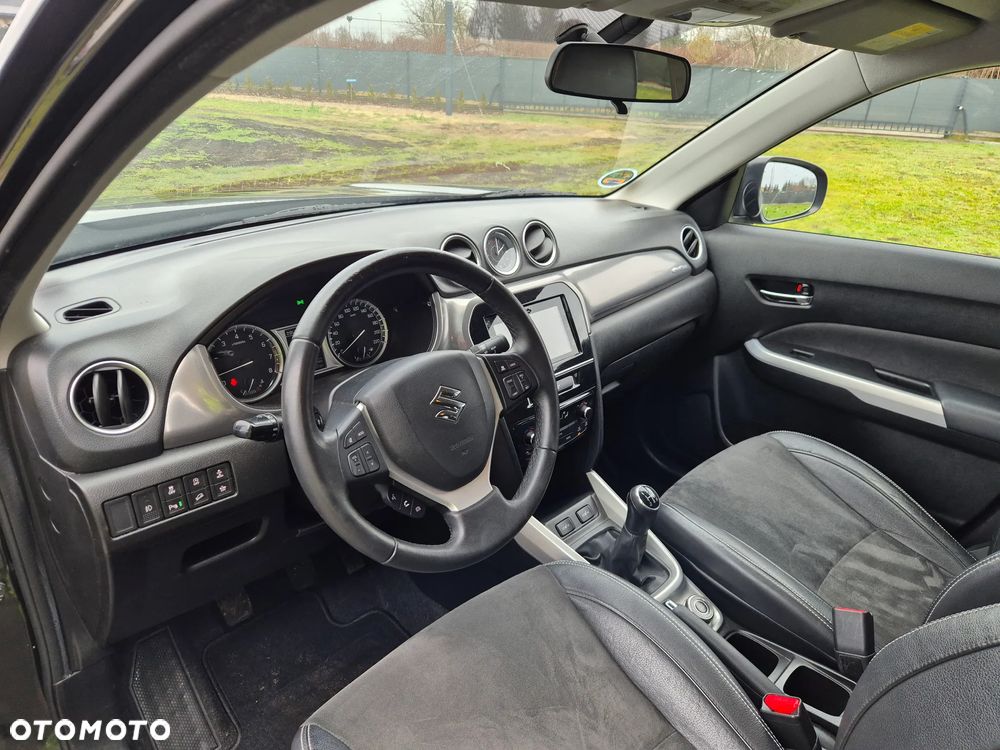 Suzuki Vitara 1.6 (4x4) Allgrip Comfort+ - 5