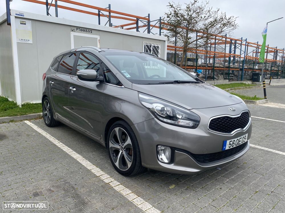 Kia Carens 1.7 CRDi ISG TX - 1