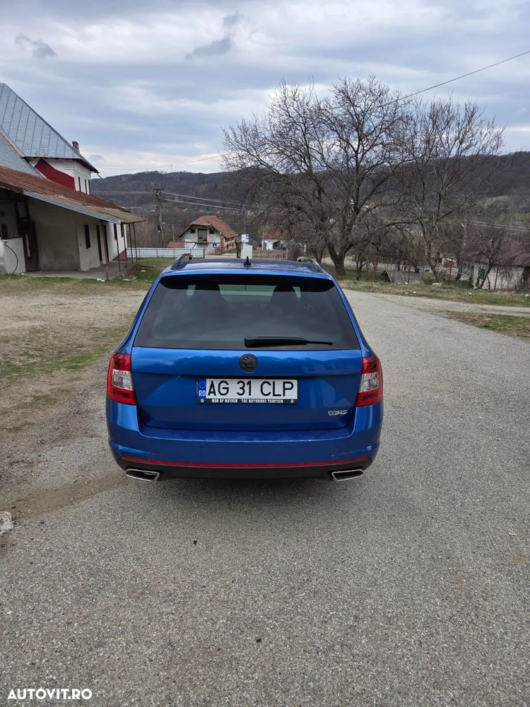 Skoda Octavia 2.0 TDI RS - 4