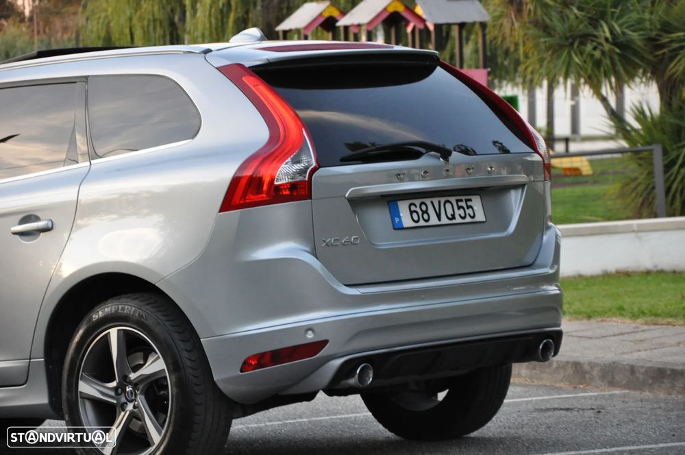 Volvo XC 60 2.0 D4 R-Design Summum Geartronic - 55