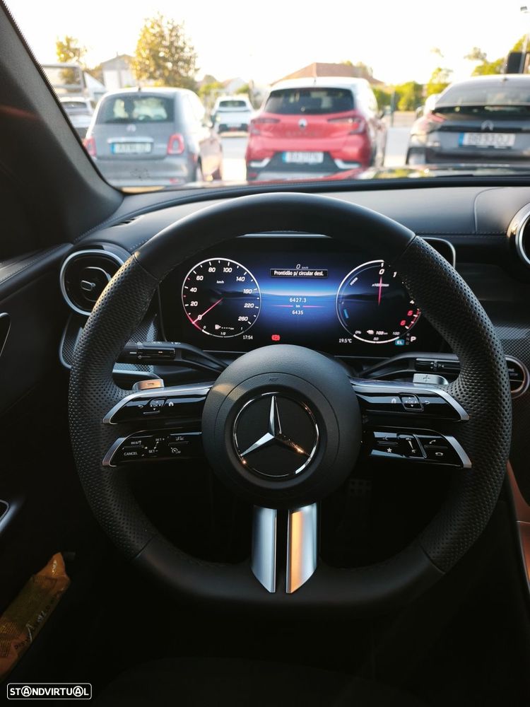 Mercedes-Benz GLC 300 - 25