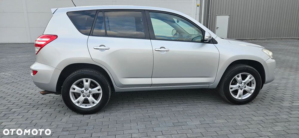 Toyota RAV4 2.0 VVT-i Sol - 3