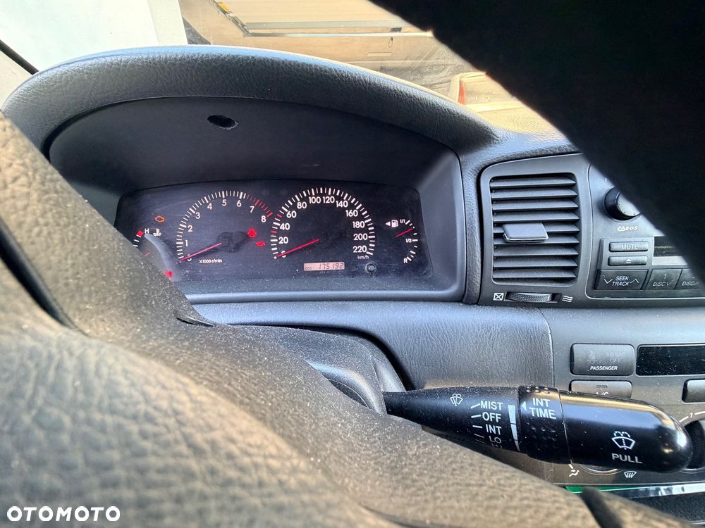 Toyota Corolla 1.6 VVT-i Terra Polaris - 6