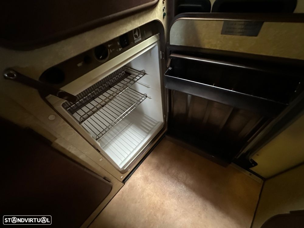 Mercedes-Benz James Cook - 25