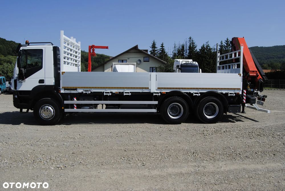 Iveco Trakker 410 6x4 SKRZYNIA 6.8m HDS PALFINGER 22002-eh / PILOT 5x wysów ROTATOR STAN IDEALNY - 9