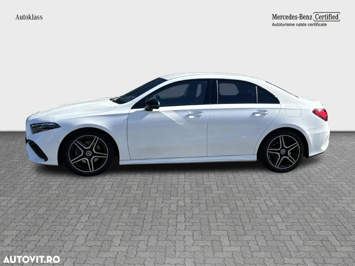 Mercedes-Benz A 200 MHEV 7G-DCT Sedan - 2