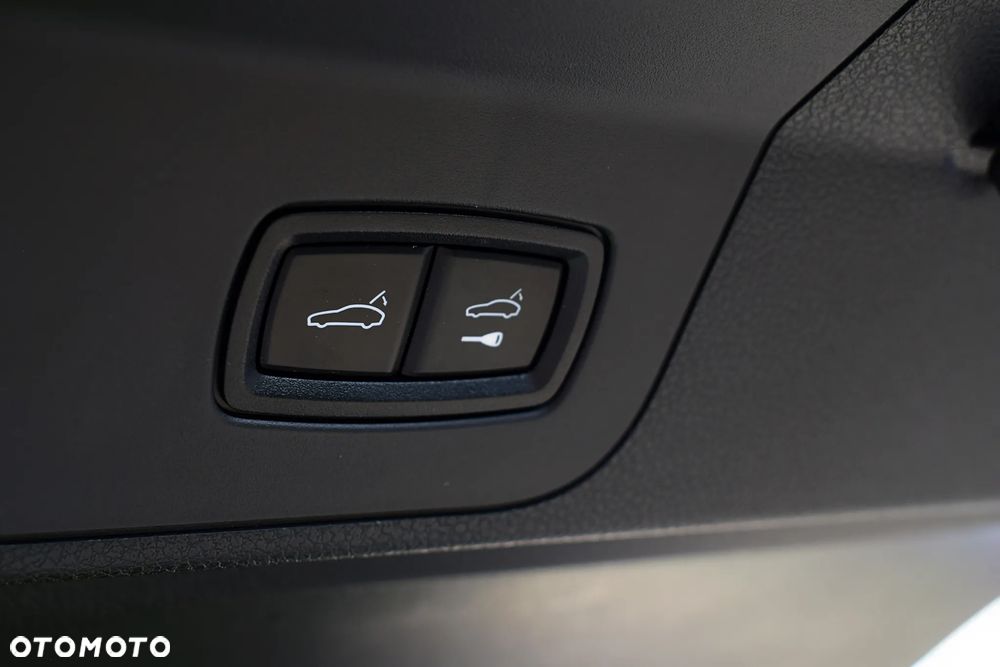 Porsche Panamera 4S E-Hybrid - 30