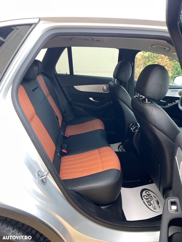 Mercedes-Benz GLC 300 d 4MATIC 9G-TRONIC - 24
