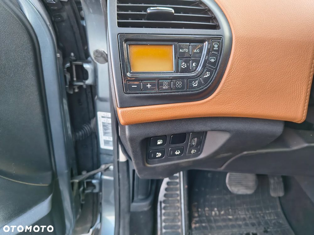Citroën C4 Grand Picasso 2.0 HDi FAP Exclusive - 20