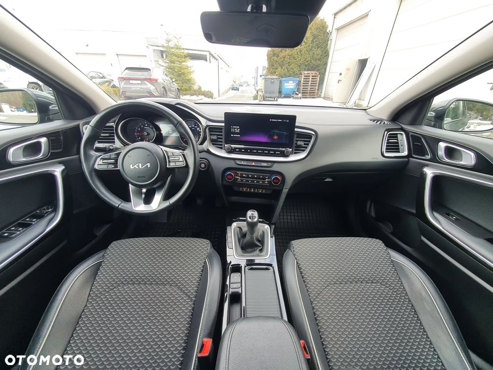 Kia Ceed 1.5 T-GDI Tribute - 29