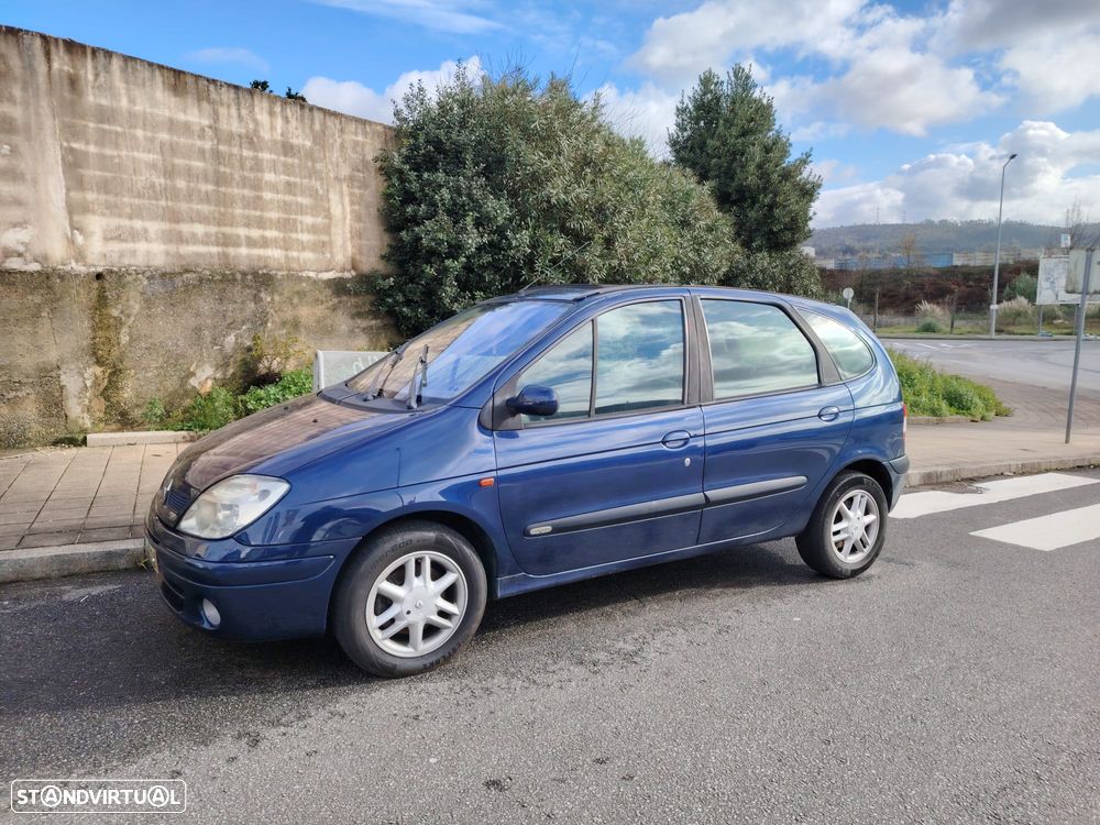 Renault Scénic 1.4 16V Dynamique - 3