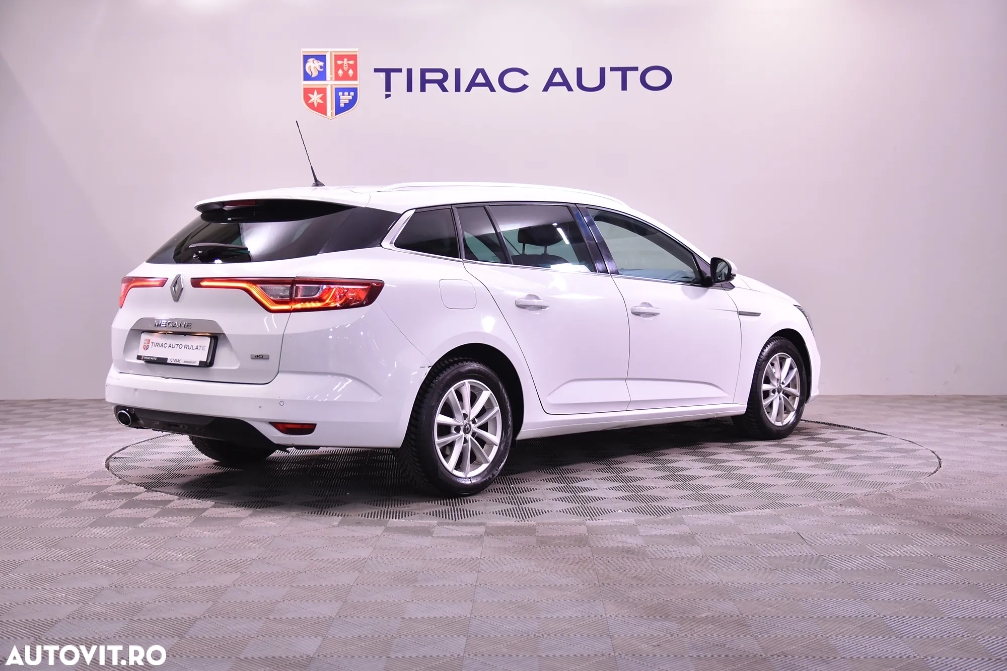 Renault Megane - 5
