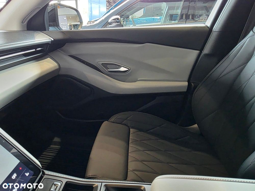Ford Explorer - 24
