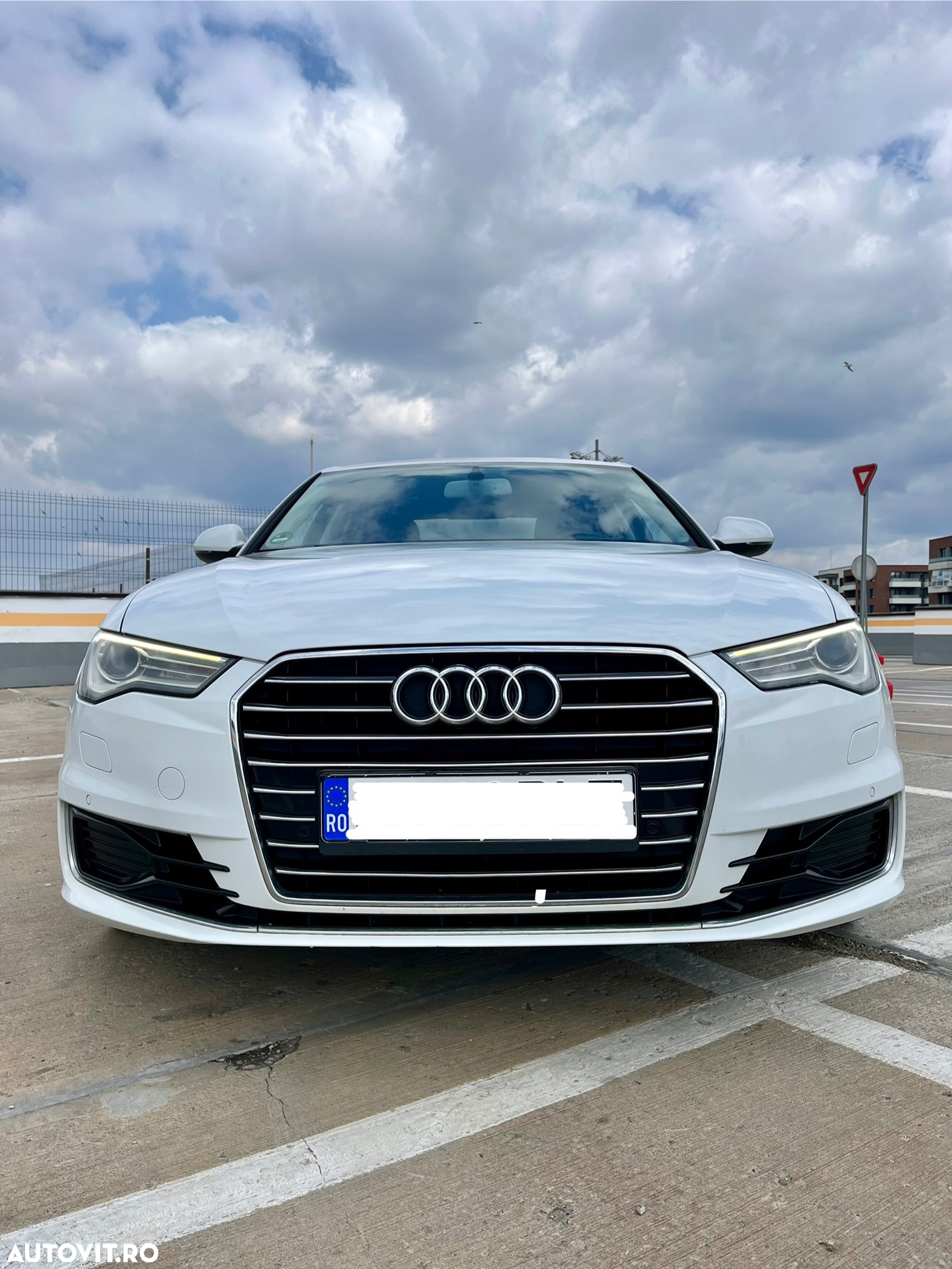 Audi A6 2.0 TDI Ultra S tronic - 11